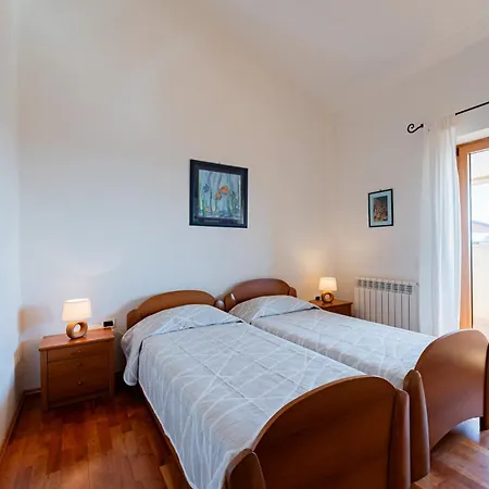 Aurata In Villa Ližnjan